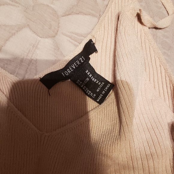 Forever 21 Crop Top - Picture 3 of 4